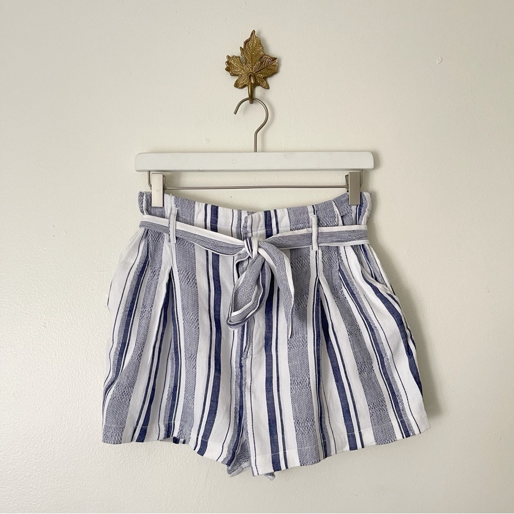 Parker Blue Striped paper bag style shorts size 4 preowned